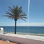 - Primera Linea De Playa Y Solarium Jo3